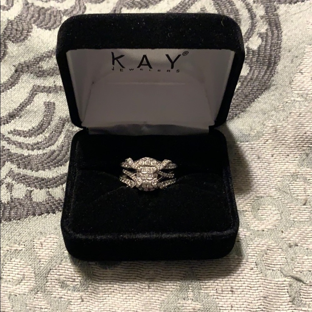 Wedding set.